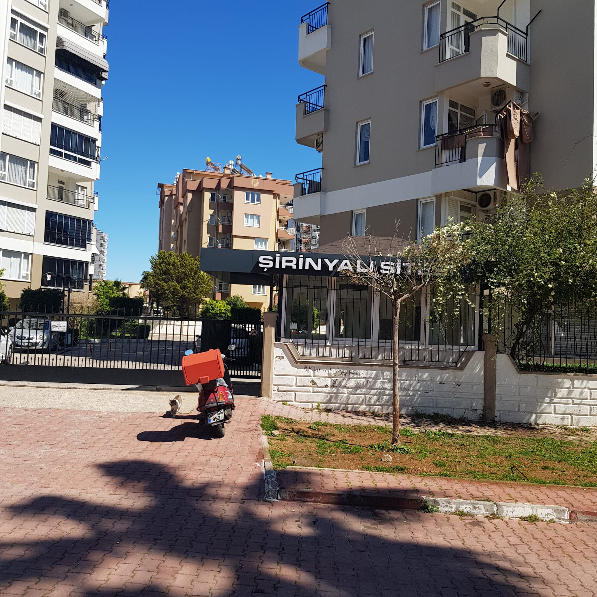 Şirinyalı Sitesi