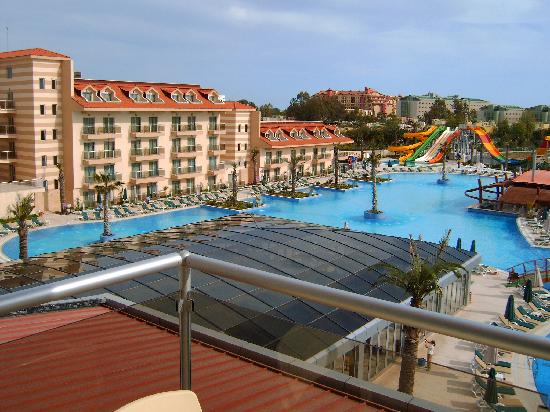 Dionysos Hotel