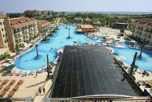 Dionysos Hotel